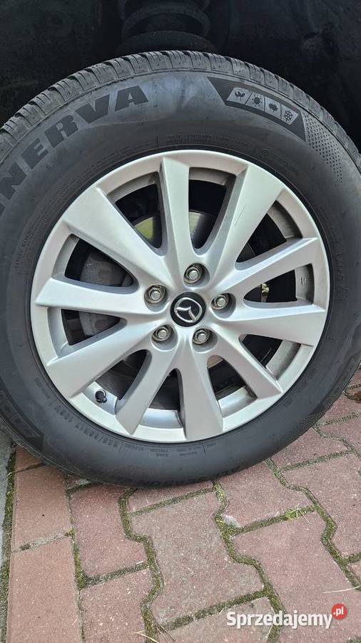 Maxda CX5 SUV Izabelin B