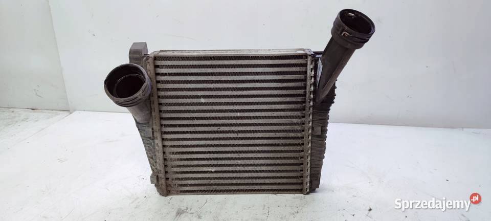 CHŁODNICA INTERCOOLER PRAWY AUDI Q7 4L 7L6145804 śląskie