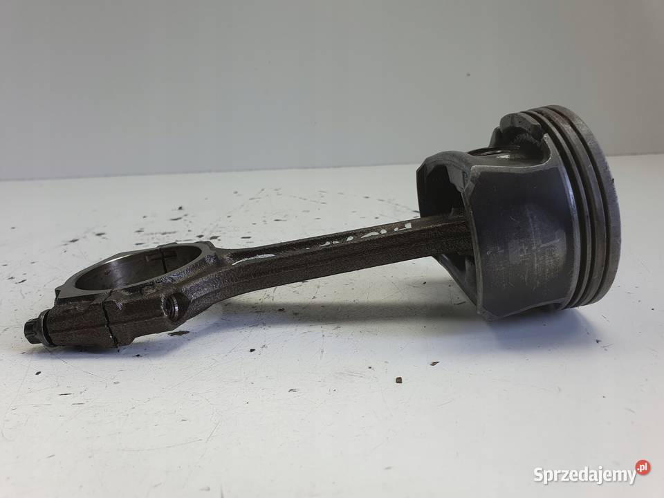 Opel Corsa D lift 10 12V TŁOK KORBOWÓD A10XEP Rudka