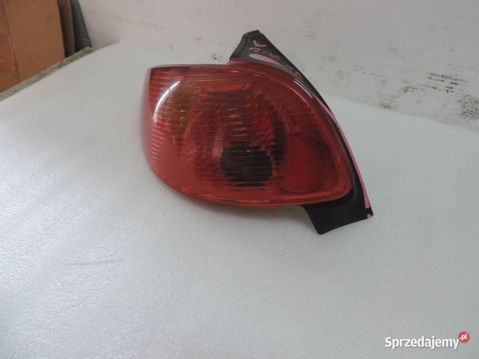 LAMPA LEWA TYLNA PEUGEOT 206 FL Nowy Sącz