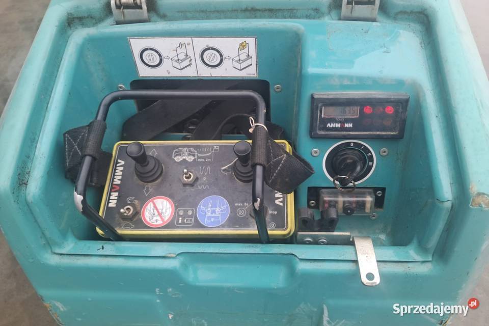 Mini walec okołkowany Ammann RAMMAX 1575 nie Dunkowa