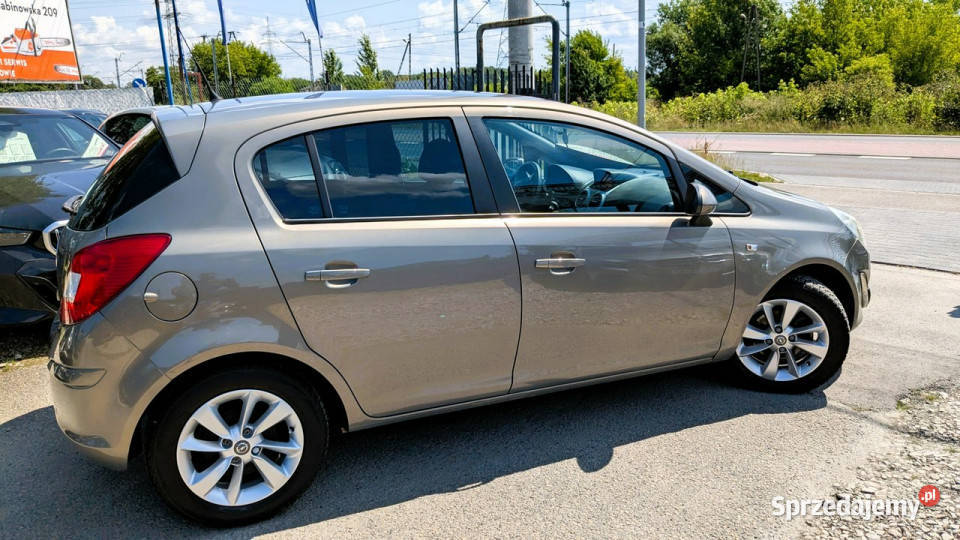 Opel Corsa 14i101OPŁACONY Bezwypadkowy wielofunkcyjna kierownica Częstochowa
