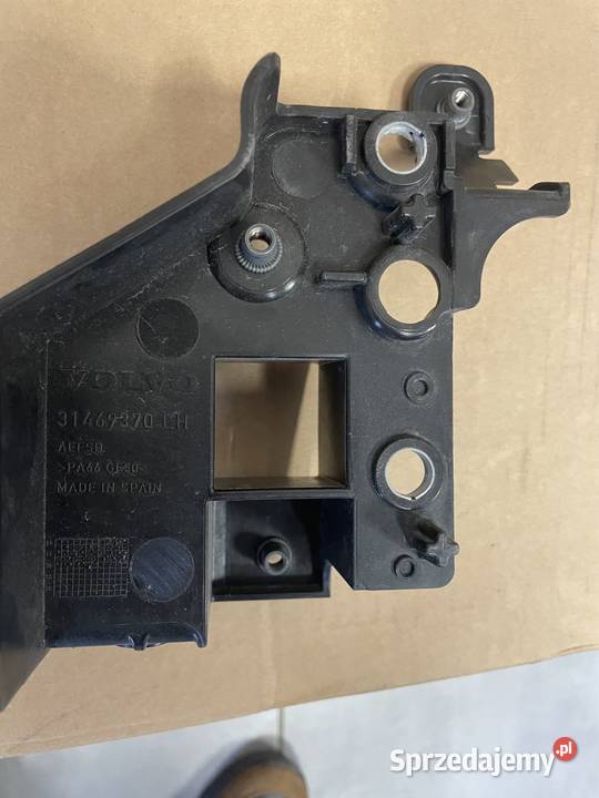 Volvo xc40 mocowanie 31469370 LH