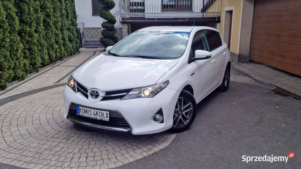 Toyota Auris Hybrid Navi Kamera 136 GWARANCJA kamera cofania Płońsk