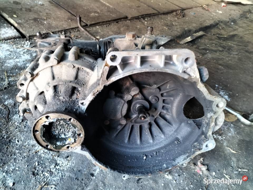 GOLF II 2 JETTA 2 16 18 SKRZYNIA BIEGÓW 4T23039 Kamień-Kolonia