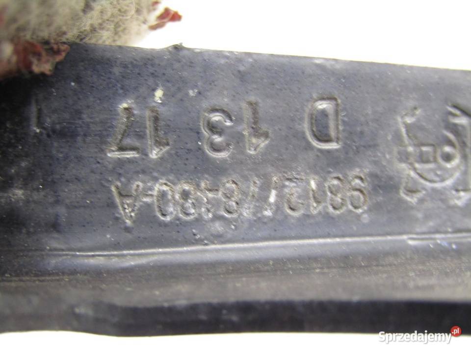 ZAWIAS MASKI PRAWY PRZÓD PRZEDNI CITROEN C3 III lubelskie