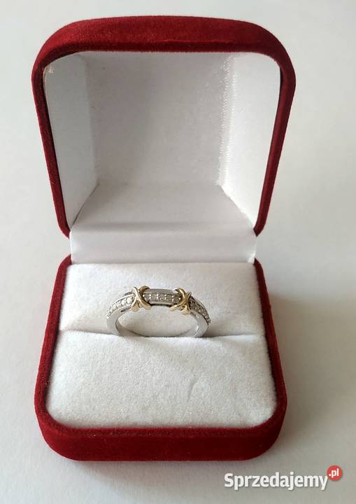 Pierścionek ze srebra z elementami złota i z