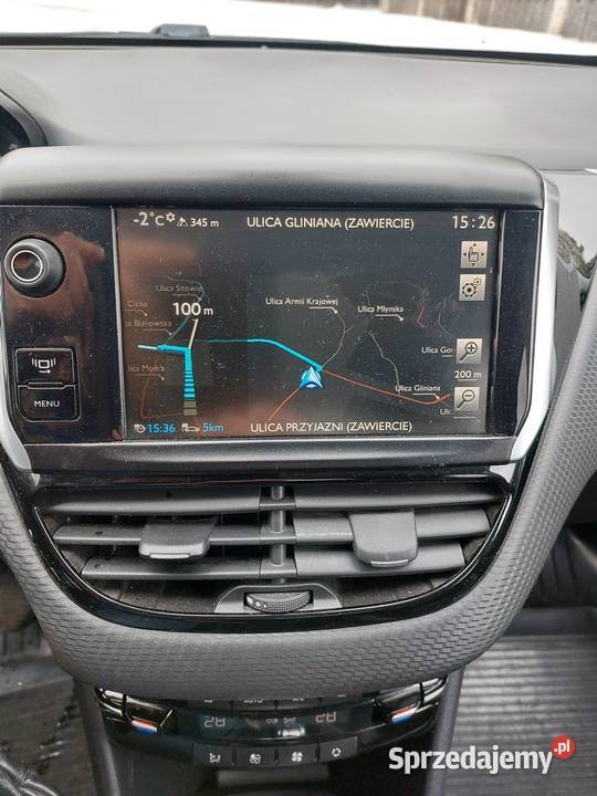 Peugeot 2008 16 eHDi Automat skóra ledy wielofunkcyjna kierownica Zawiercie