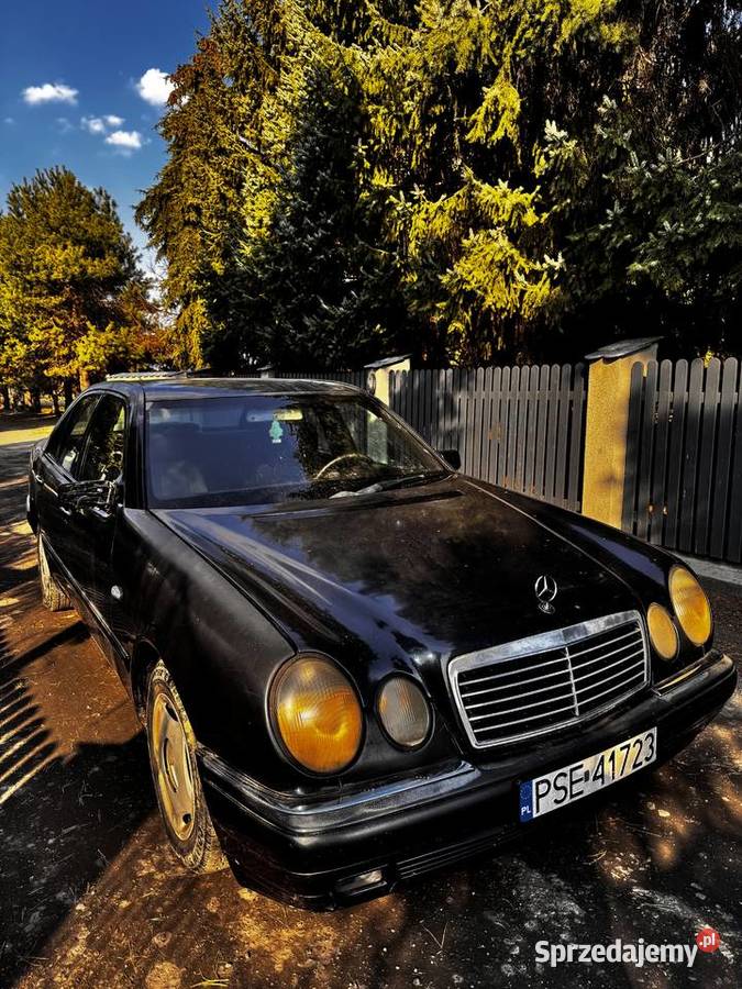 Mercedes klasa E290 okular 29 diesel automat Grójec