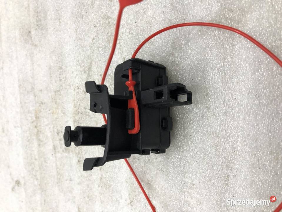 SILNICZEK KLAPKI PALIWA AUDI A5 8T 8K0862153D