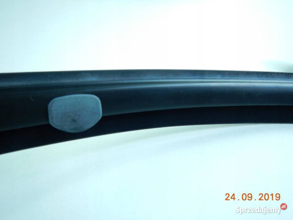 USZCZELKA DRZWI LEWY PRZÓD LANCIA YPSILON 0311 osobowe