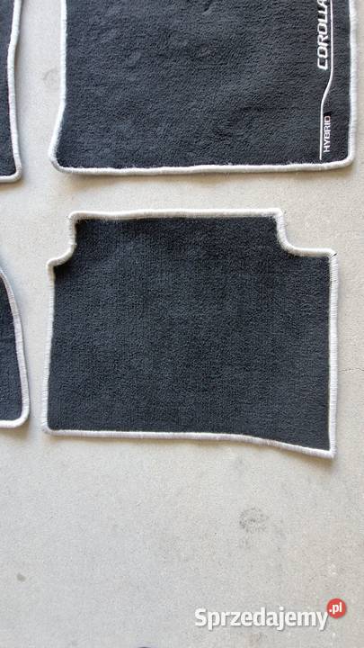 Dywaniki welurowe Toyota Corolla E21 sedan Rawa Mazowiecka