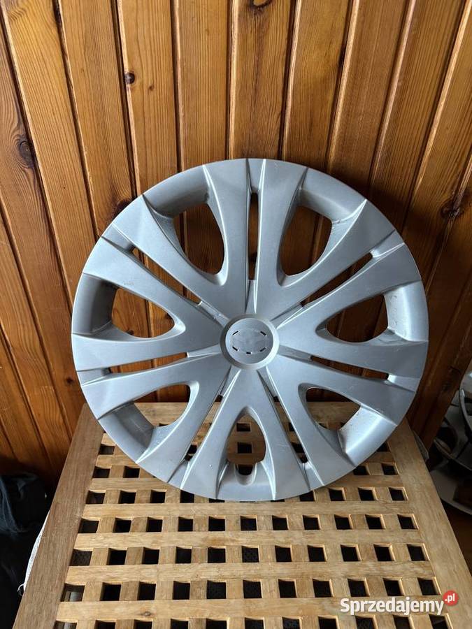 Kołpak Toyota sprzedam aas wielkopolskie Krajenka