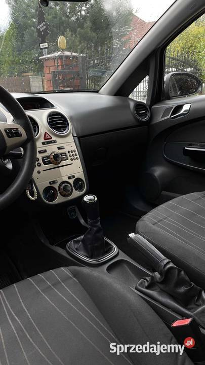 Opel Corsa D 2007 10 Benzyna 60 Łączna