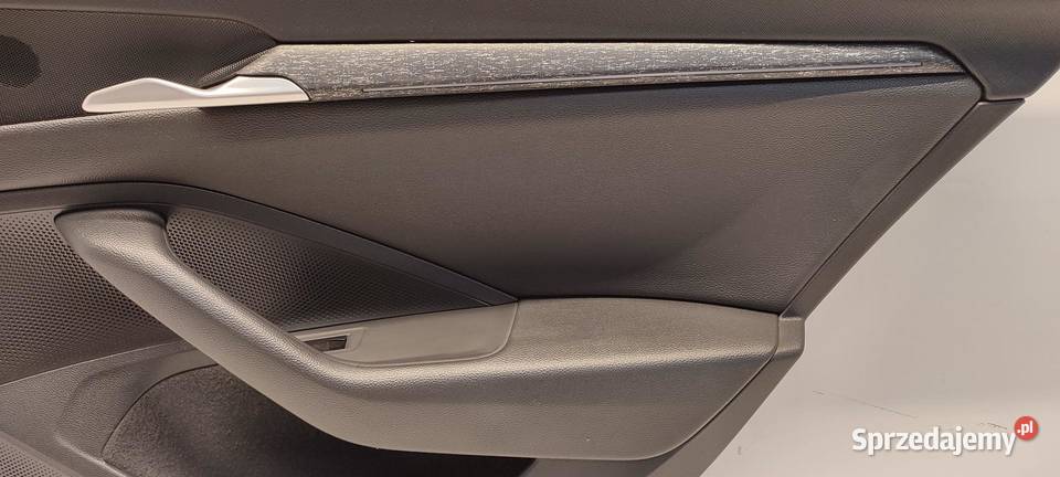 SKODA SUPERB 4 BOCZEK DRZWI PRAWY TYŁ Wyposażenie wnętrza dolnośląskie sprzedam