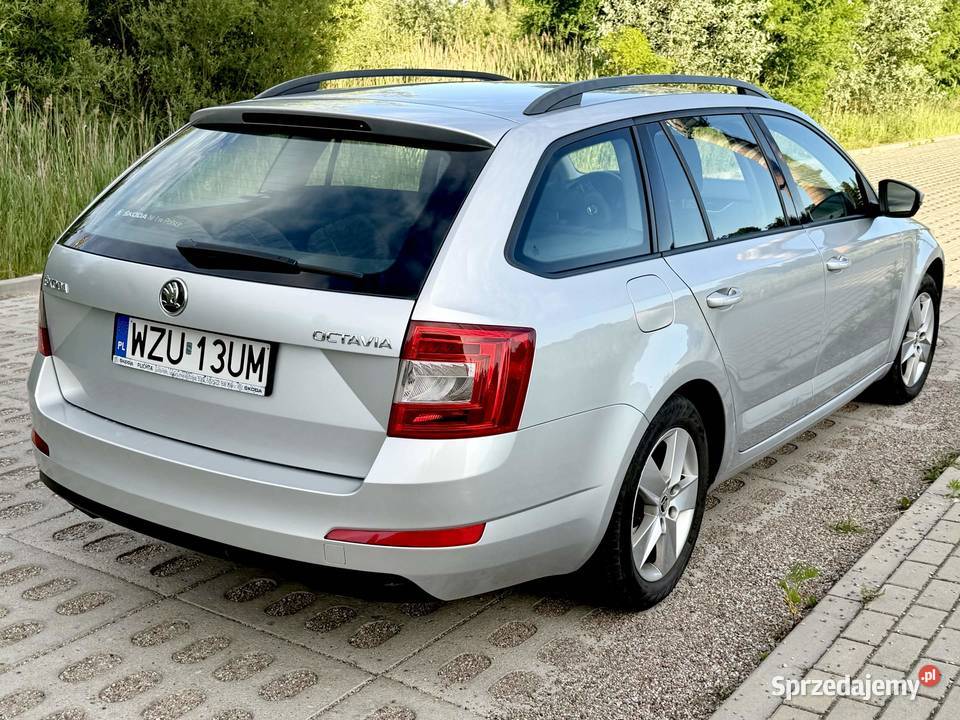 Skoda octavia 10 lat właściciel Salon Polska