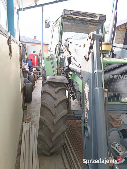 Ciągnik rolniczy Fendt Farmer 305 LSA Kozenin