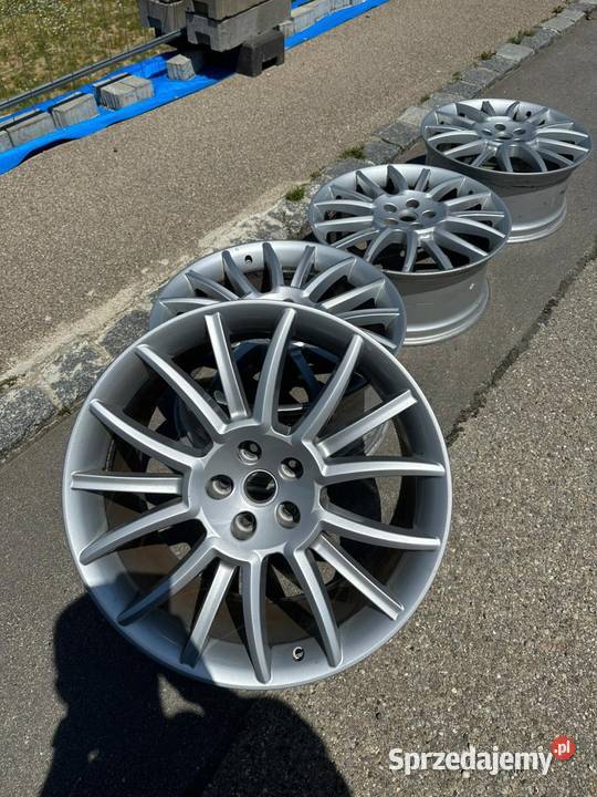 Original Maserati GranTurismo 20 Felgi 85J 105J Samochodowe Rypin