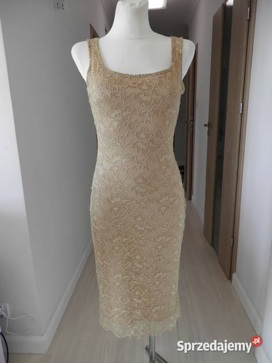 Sukienka Tiulowa Beżowa na Wesele Dopasowana Łomża