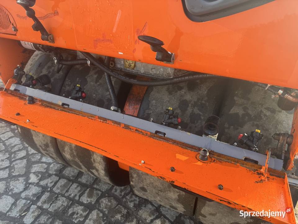Walec Hamm HD14 VT GumaStal Chojnów