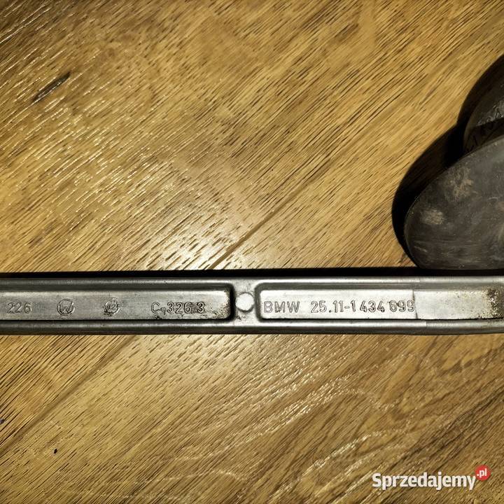 Ramię wybieraka biegów BMW E46 Motoryzacja śląskie Poręba