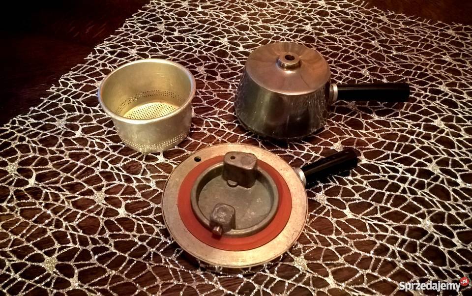 Węgierski ciśnieniowy ekspres do kawy Typ