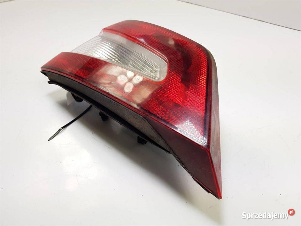 LAMPA W KLAPE PRAWA LIFT FORD GALAXY Pozostałe Lipno