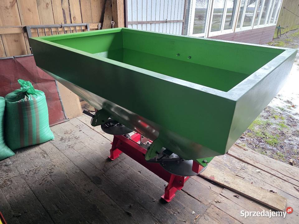 Rozsiewacz strumyk 800l