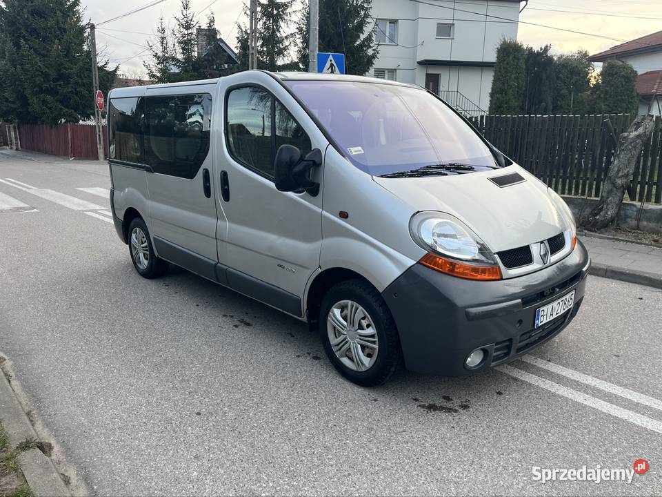 Renault trafic 9 osobowy 4/5 Białystok