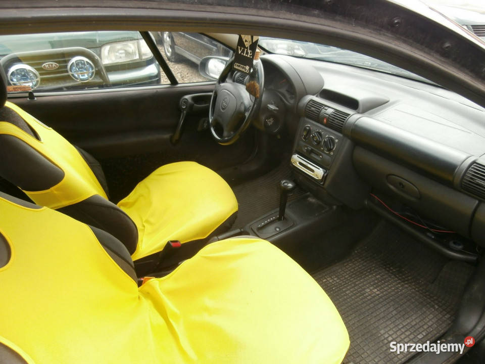 Opel Tigra sprzedam opel tigra benzyna automat I ABS Dobieszowice sprzedam