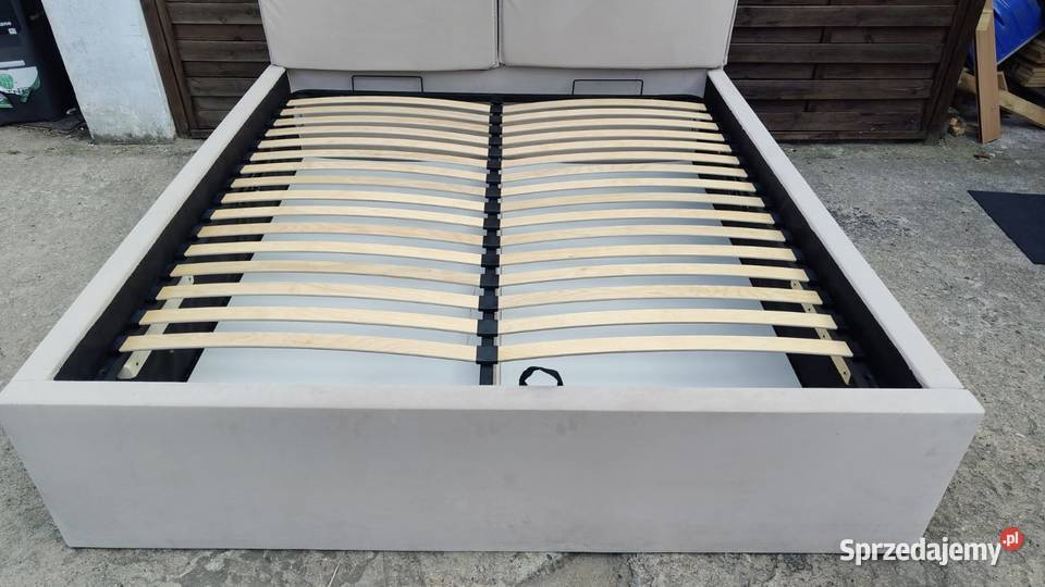 Łóżko 180x200 BREGO Silk Meble tapicerowane ze Warszawa
