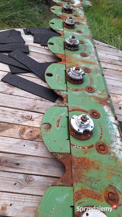 Krone EasyCut 360 listwa tnąca
8dysków Maszewo