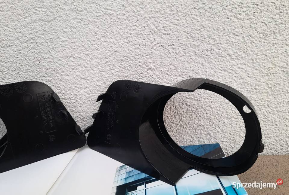 Ramki Halogenow LR zderzaka do BMW E39 Poznań