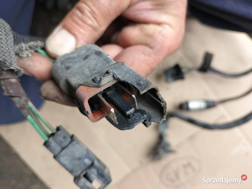 FORD MONDEO MK2 18 20 WIĄZKA INSTALACJA Kamień-Kolonia sprzedam