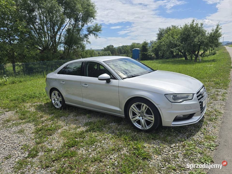 Audi a3 benzyna 140koni 1 własciciel nowosci światła LED A3 Łubno