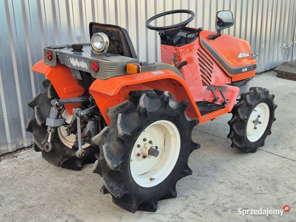 Traktorek traktor KUBOTA ASTE A14D 14 44 Małuszyn