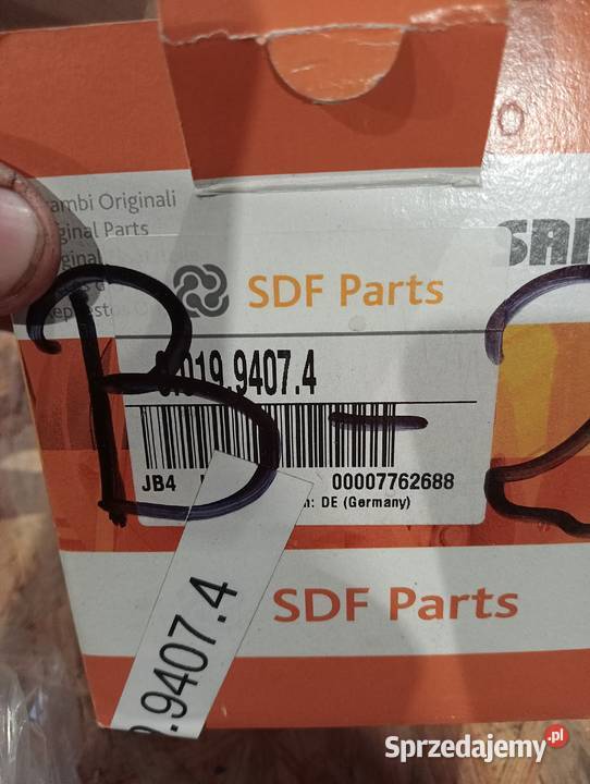 korek zbiornika paliwa DeutzFahr Agrofarm Seria Koszanowo