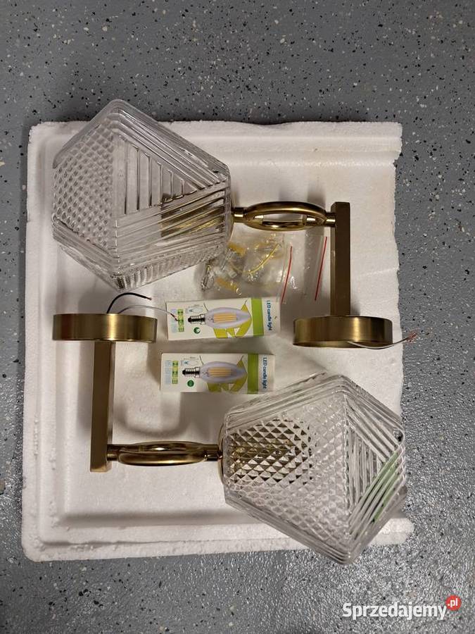 Sprzedam 2 nowe piękne kinkiety klosze ze szkła Kinkiety świętokrzyskie Sandomierz