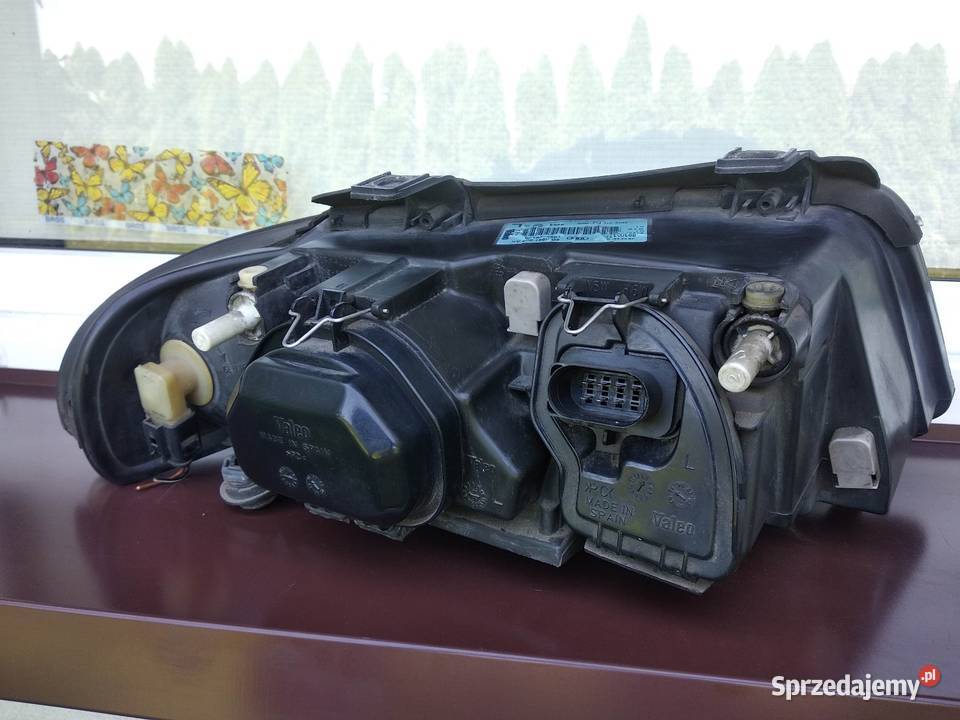 Audi A4 B5 LIFT FL lampa przednia lewa reflektor Lampy przednie Sieradz