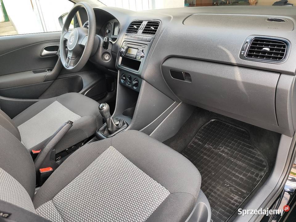 Volkswagen Polo 12 Mpi oryginalny lakier klima Zarejestrowany w Polsce Polo Koprzywnica sprzedam