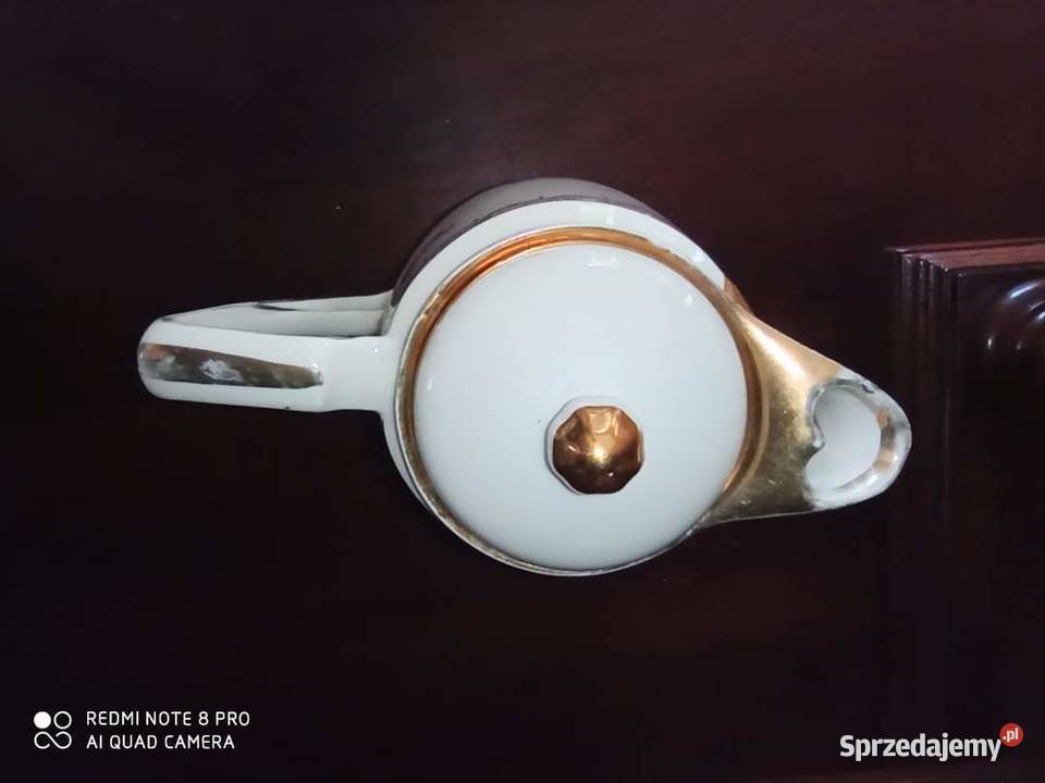 Dzbanek KPM Krister
Sygnatura z lat 19041927 C