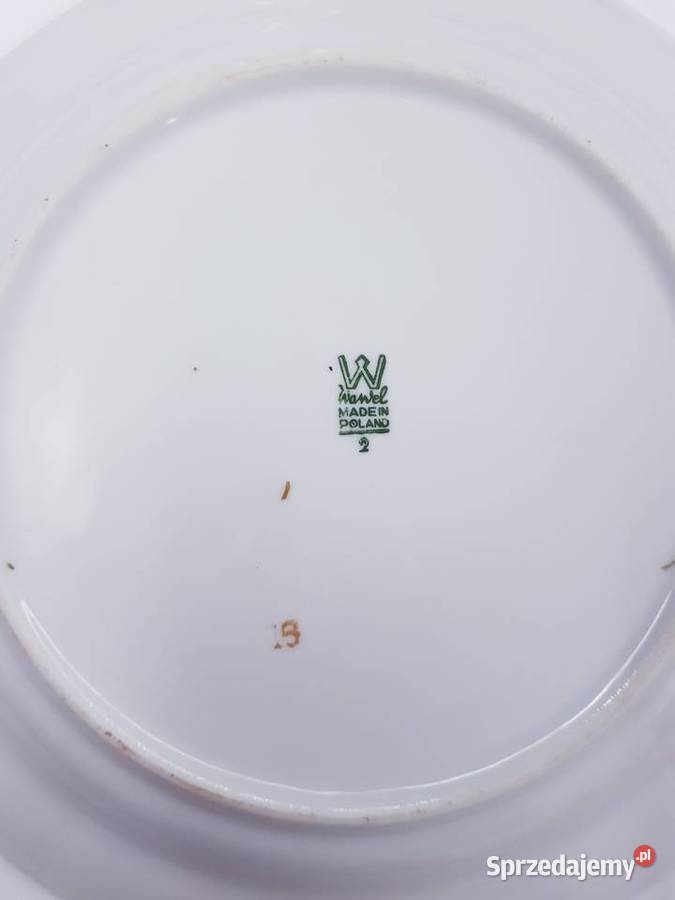 Zestaw polskiej porcelany obiadowej Wawel Dąbrowa Górnicza
