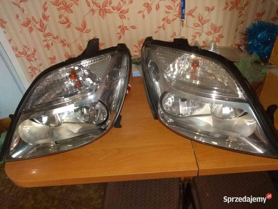 Lampy przednie do scenica nieuszkodzony Jutrosin