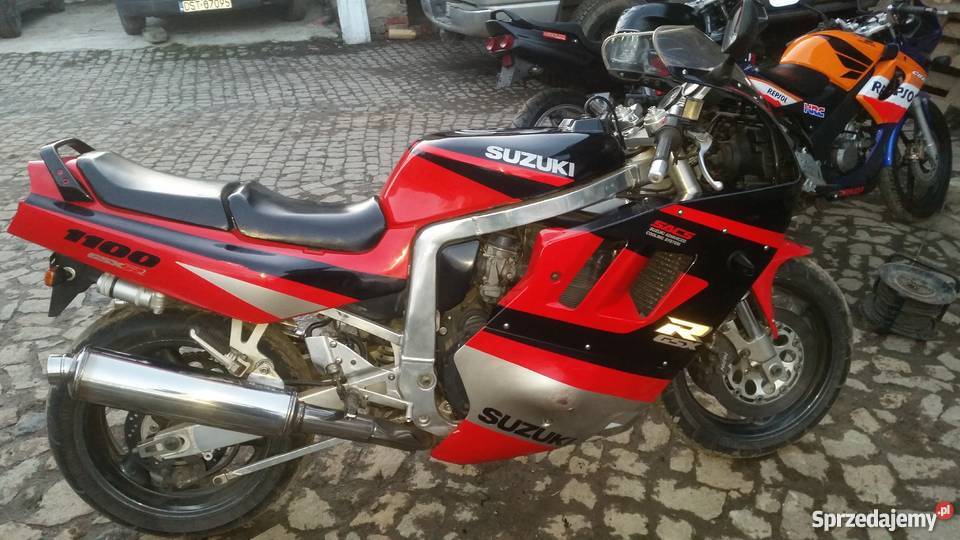 suzuki gsxr 1100 olejak nieuszkodzony dolnośląskie Strzelin