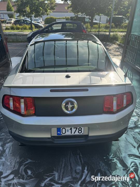 MUSTANG 37L V6 2012 z LPG Rok produkcji 2012