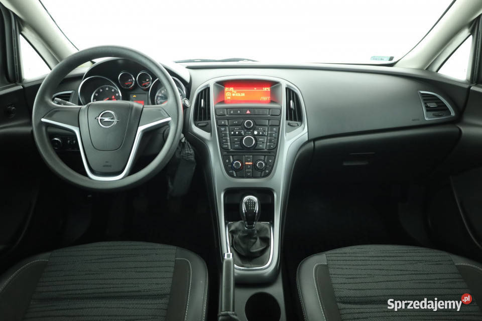 Opel Astra 14 T radio Piaseczno
