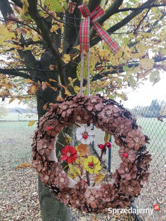 Wianek ozdoba jesienna szyszki juta biedronki Kraków