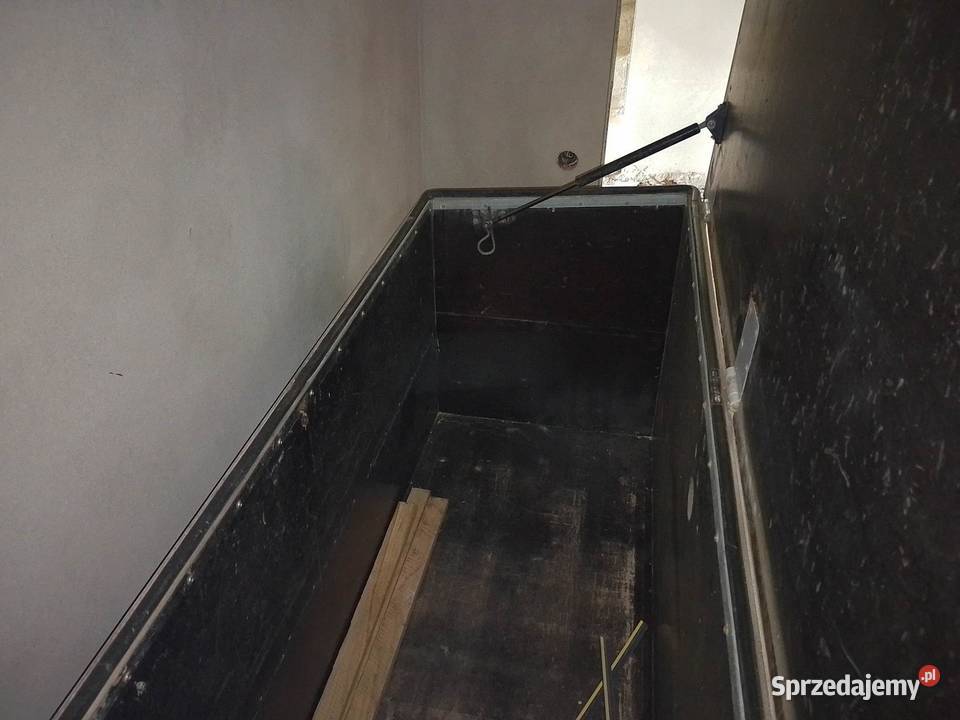 Solidna skrzynia kufer pojemnik na busa ogrodu Bartkowa-Posadowa sprzedam