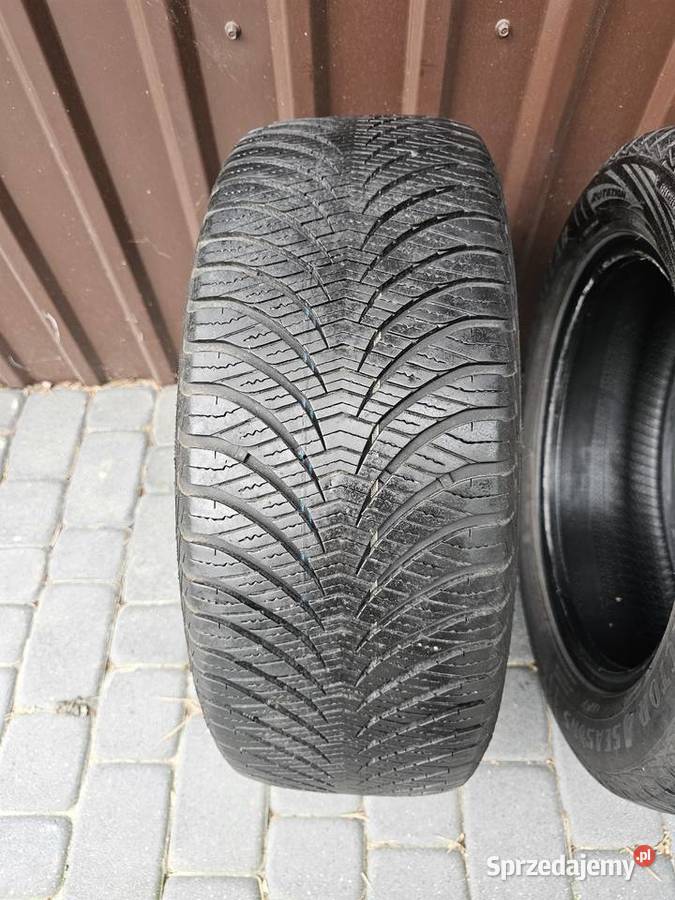 Opony wielosezonowe Goodyear 205x55R16 Samochodowe Czarna Woda