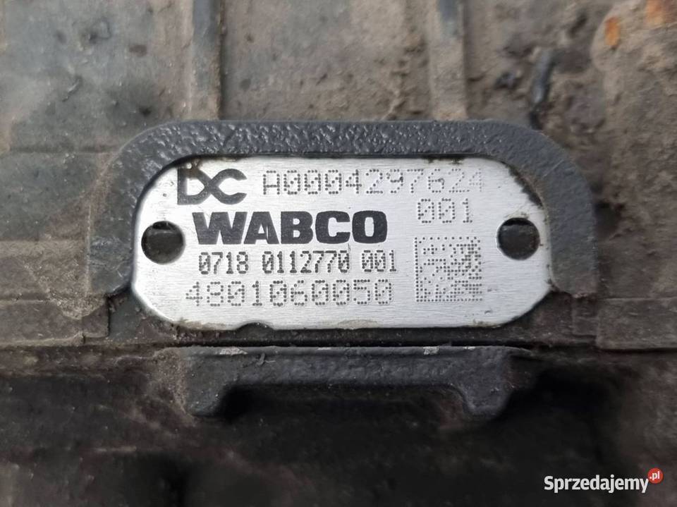 ZAWÓR POWIETRZA MERCEDES ACTROS 1824 A0004297624 Lipno
